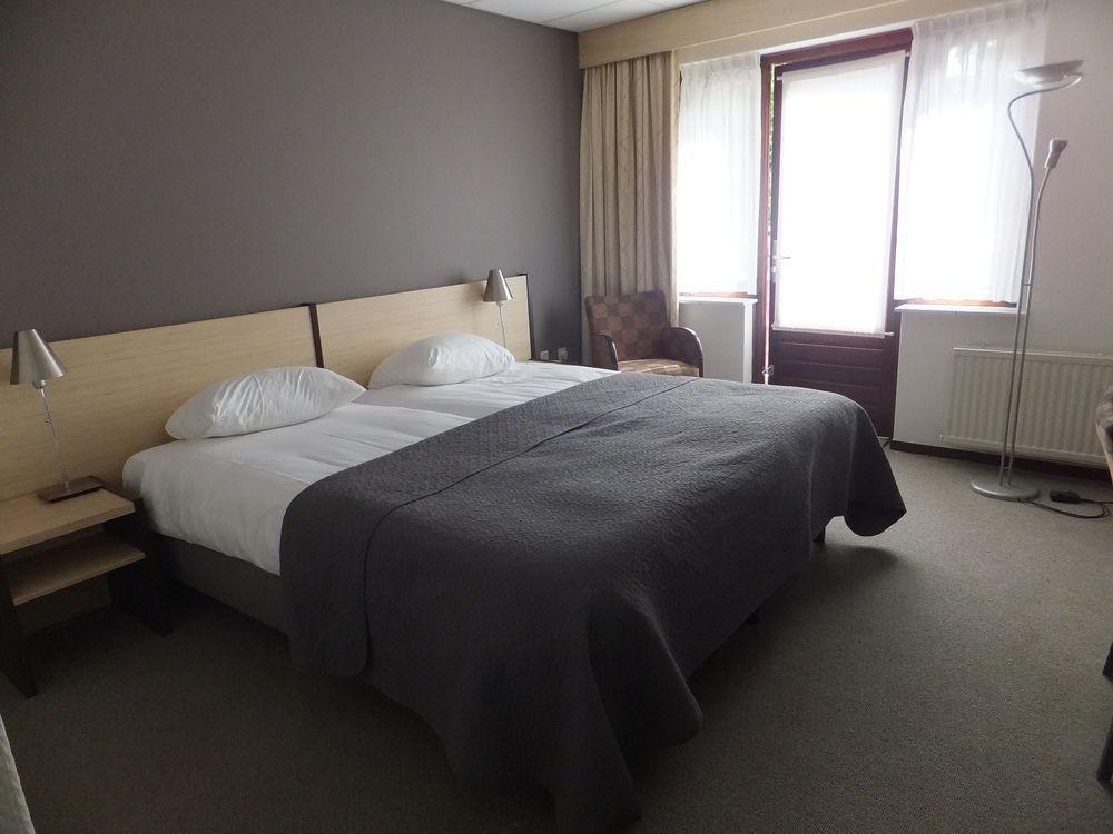 Charme Hotel Overbosch ガルデレン エクステリア 写真
