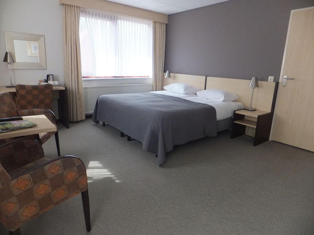Charme Hotel Overbosch ガルデレン エクステリア 写真